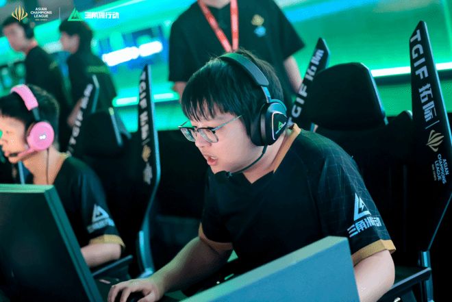 也增强了邻 也增强了邻